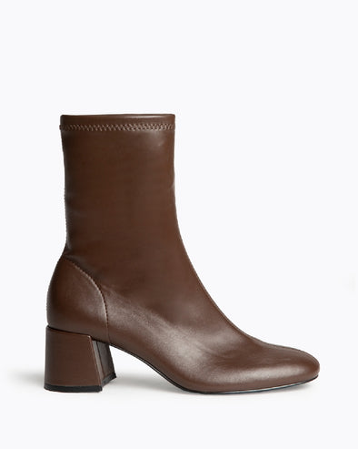 Botines de mujer Corina M5885 Marrón