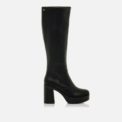 Bota MUSTANG NEW 67 50522-C52095 Negro
